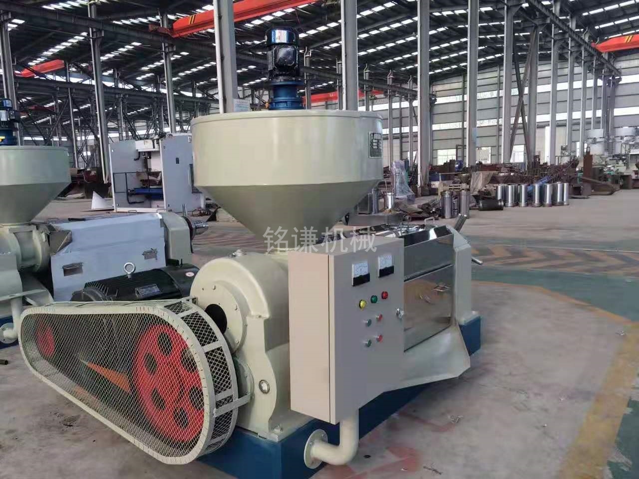 動物榨油機(jī)